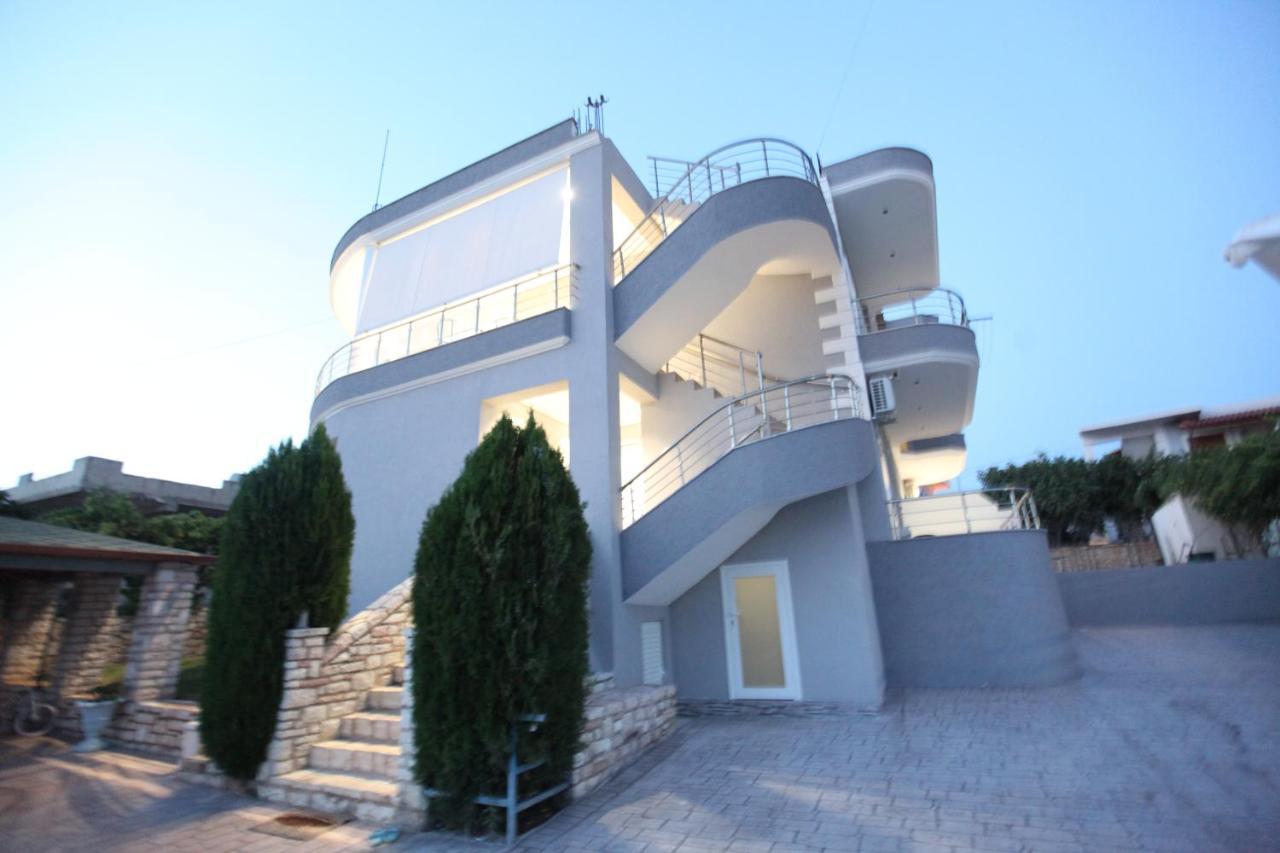 Vila Neli คซามิล ภายนอก รูปภาพ