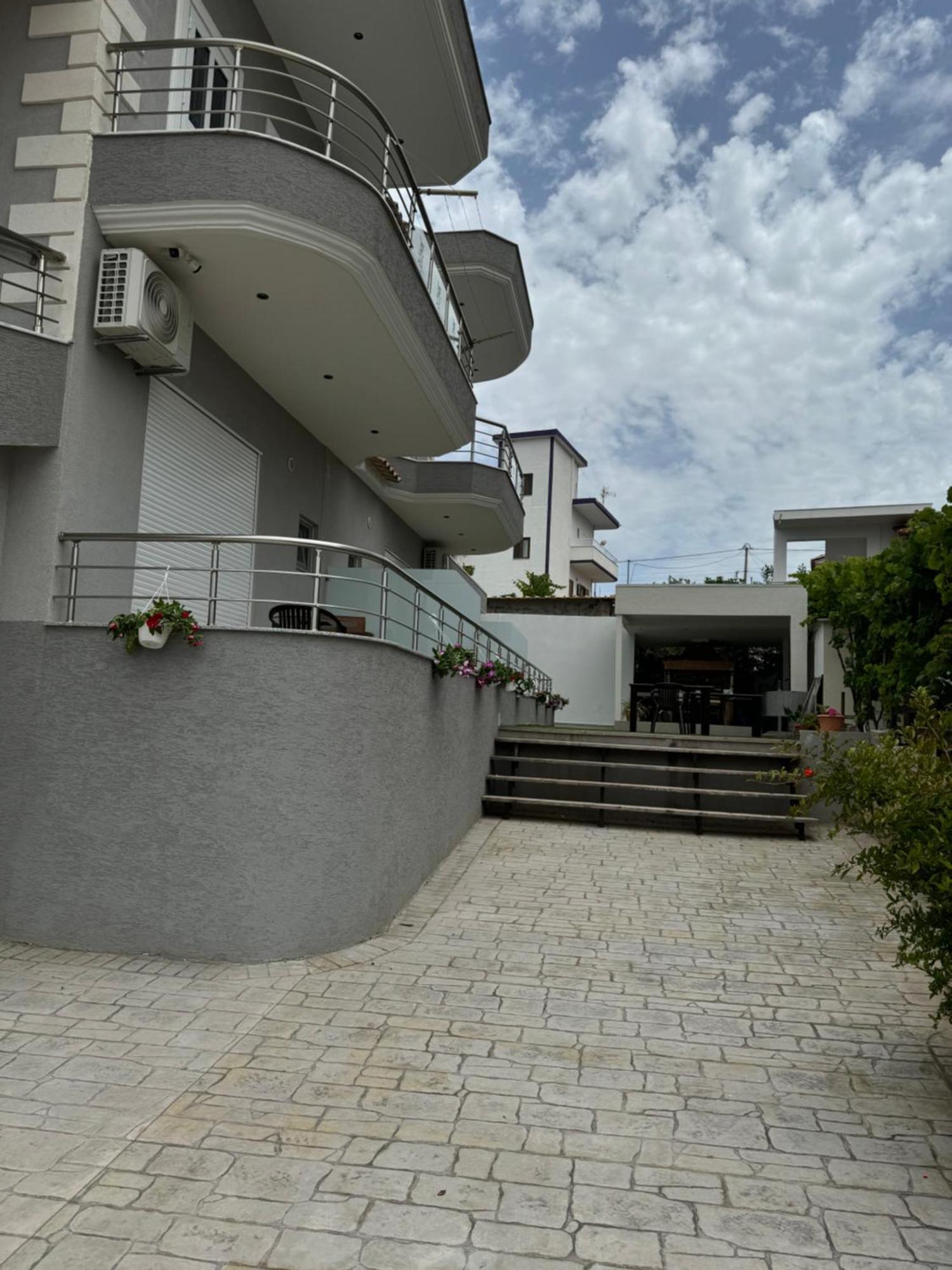 Vila Neli คซามิล ภายนอก รูปภาพ